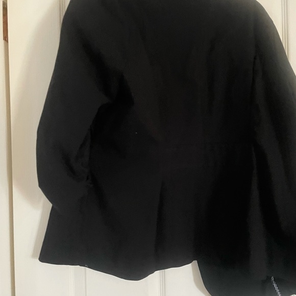 NWT torrid black mid sleeve blazer - Picture 9 of 10